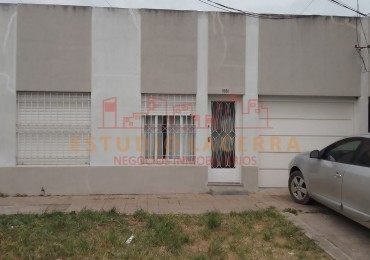 Casa en Propiedad Horizontal en Venta en la Localidad de Los Hornos La Plata